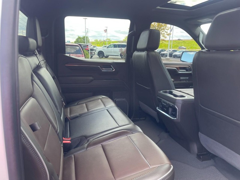 GMC Sierra 1500 Vehicle Image 17