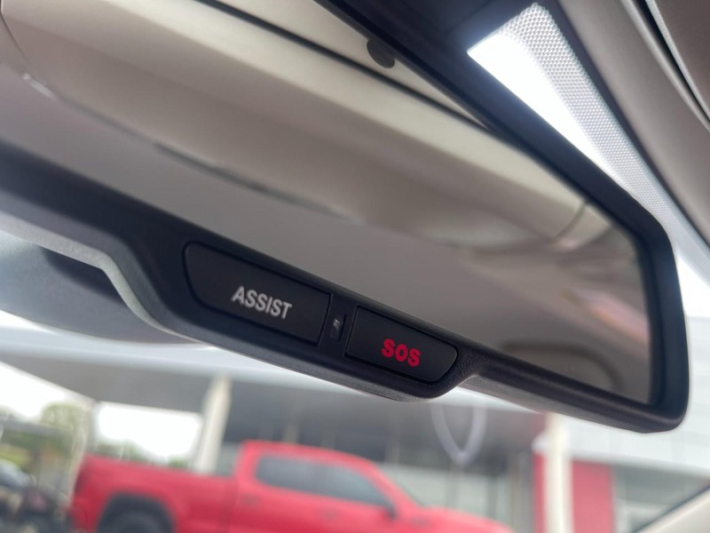 Chrysler 300 Vehicle Image 33