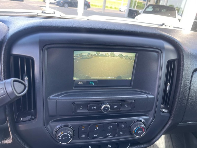 Chevrolet Silverado 2500HD Vehicle Image 26