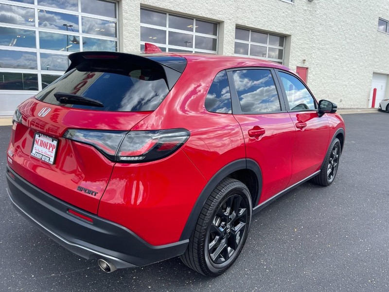 Honda HR-V Vehicle Image 03