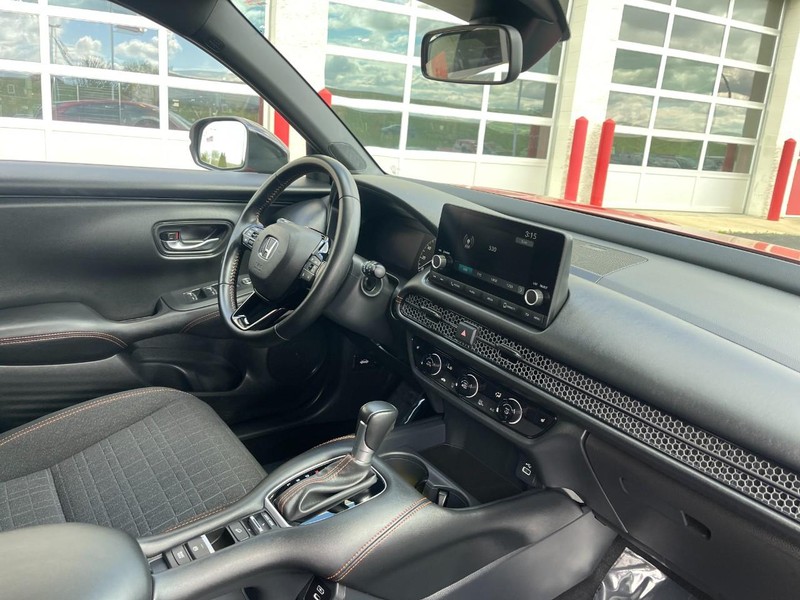 Honda HR-V Vehicle Image 10
