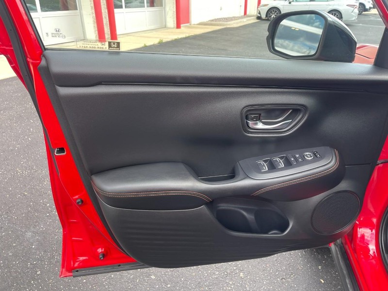 Honda HR-V Vehicle Image 21