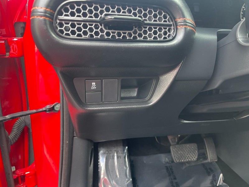 Honda HR-V Vehicle Image 23