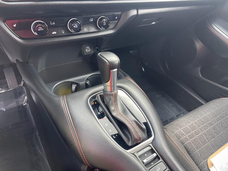 Honda HR-V Vehicle Image 32