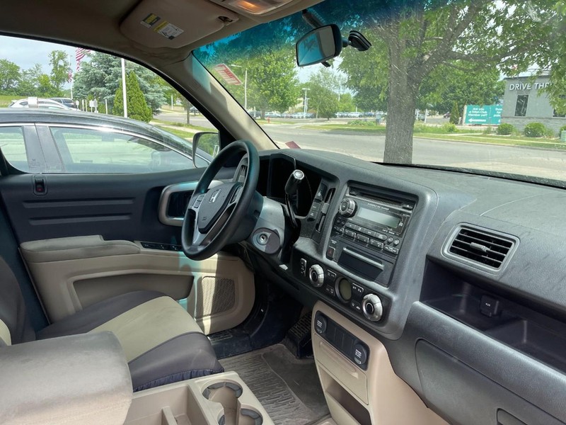 Honda Ridgeline Vehicle Image 02