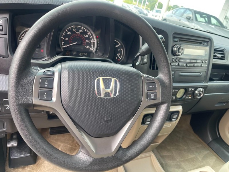 Honda Ridgeline Vehicle Image 13