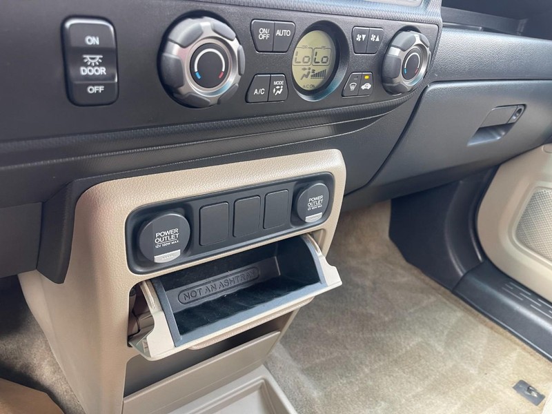 Honda Ridgeline Vehicle Image 21