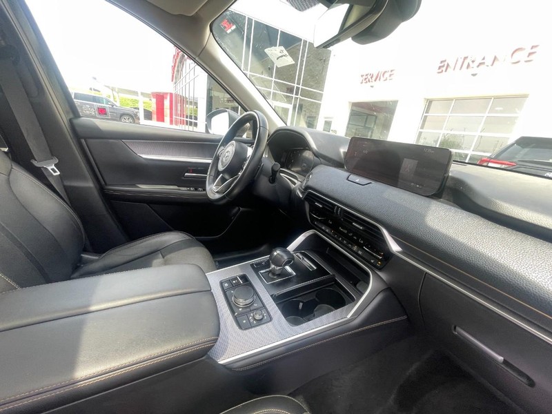 Mazda CX-90 PHEV Vehicle Image 05