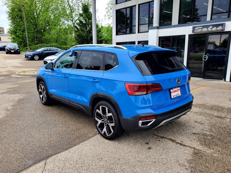 Volkswagen Taos Vehicle Image 07