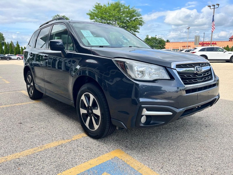 Subaru Forester Vehicle Image 03