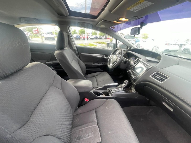 Honda Civic Sedan Vehicle Image 05