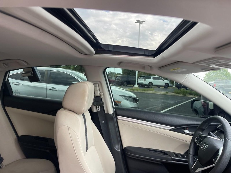 Honda Civic Sedan Vehicle Image 07