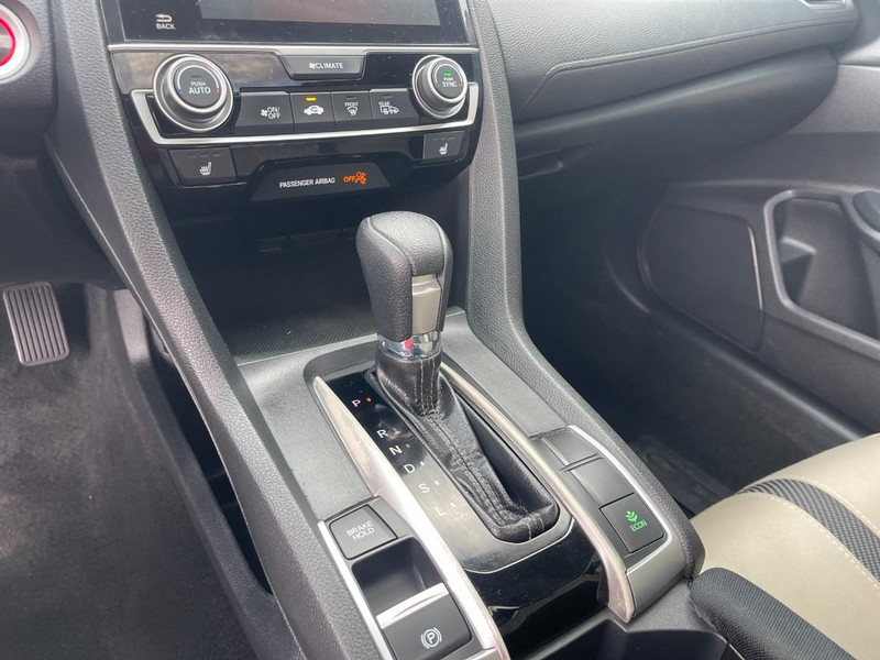 Honda Civic Sedan Vehicle Image 21