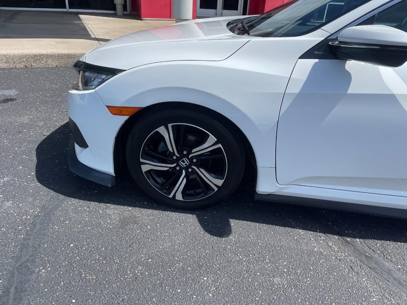 Honda Civic Sedan Vehicle Image 06