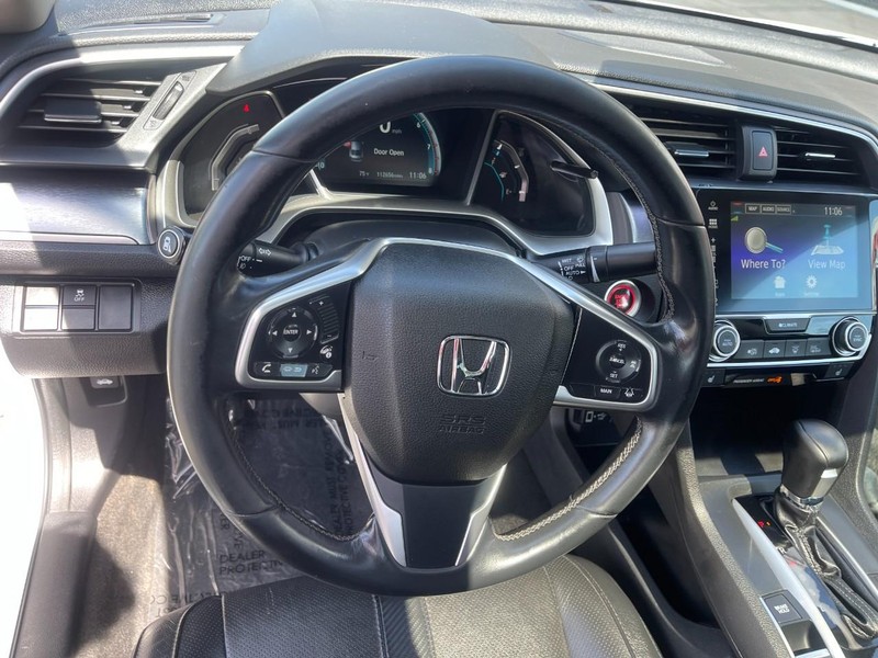Honda Civic Sedan Vehicle Image 23