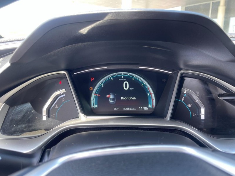 Honda Civic Sedan Vehicle Image 28