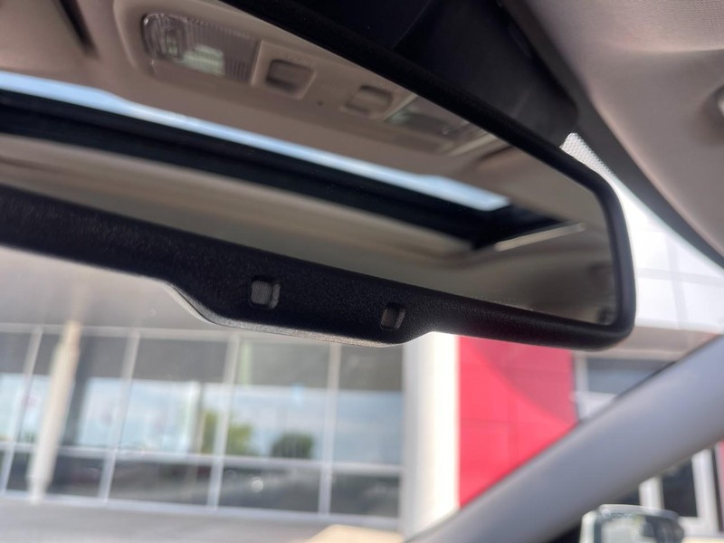 Honda Civic Sedan Vehicle Image 34
