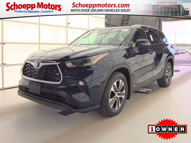2022 Toyota Highlander XLE Hybrid 4x4's photo