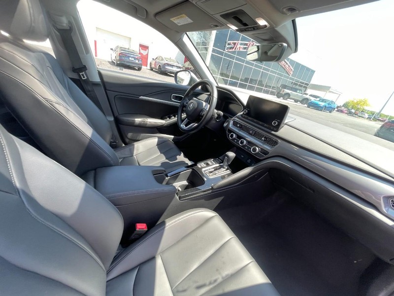 Acura Integra Vehicle Full-screen Gallery Image 05