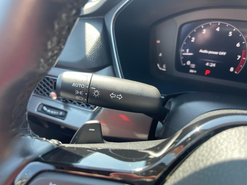 Acura Integra Vehicle Full-screen Gallery Image 21
