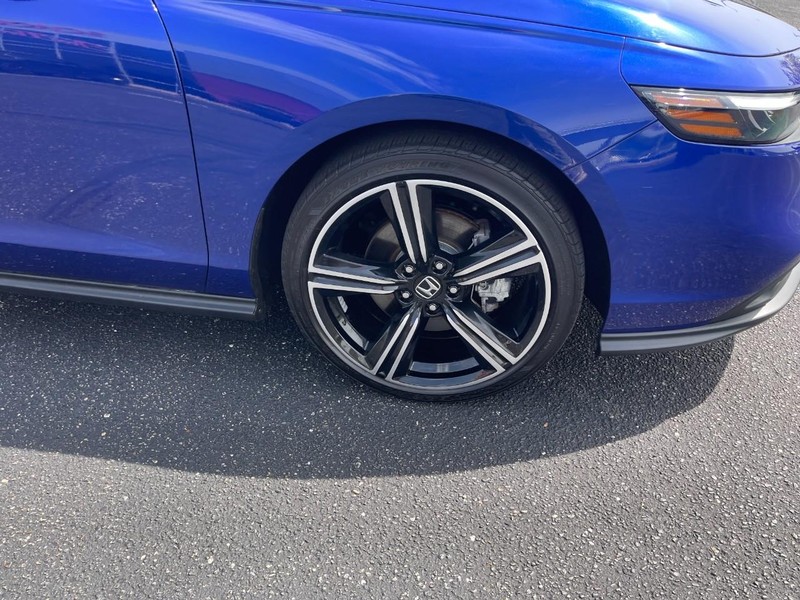 Honda Accord Hybrid Vehicle Image 08