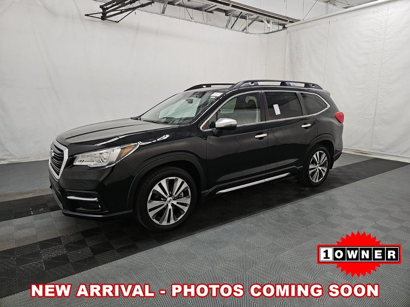 2021 Subaru Ascent Touring's photo