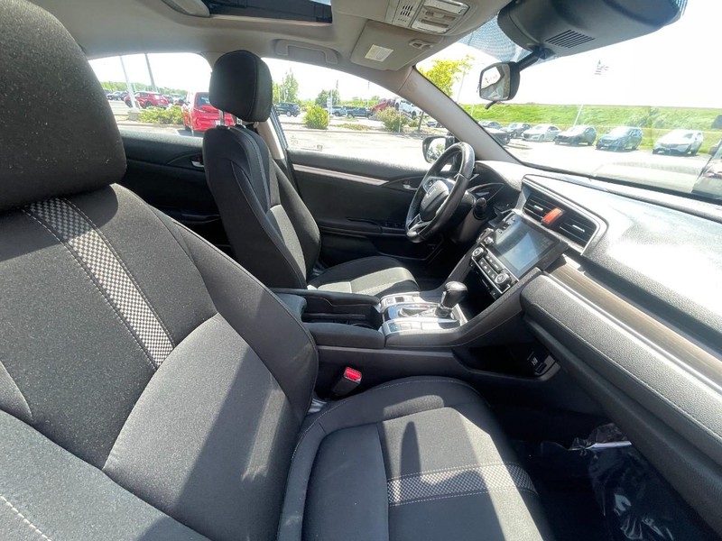 Honda Civic Sedan Vehicle Image 08