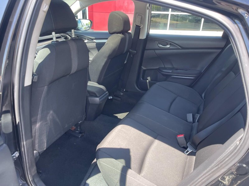Honda Civic Sedan Vehicle Image 14
