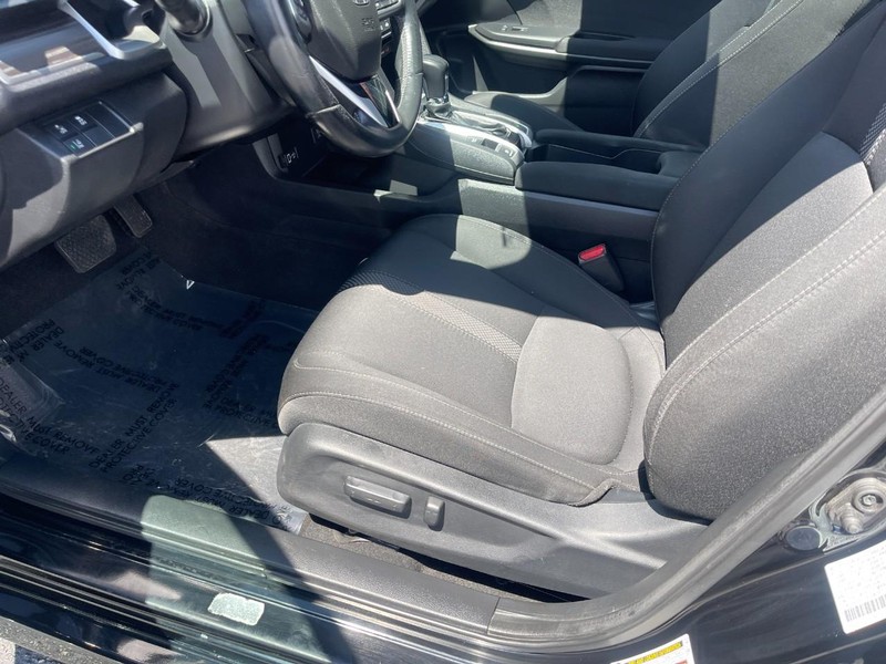 Honda Civic Sedan Vehicle Image 17