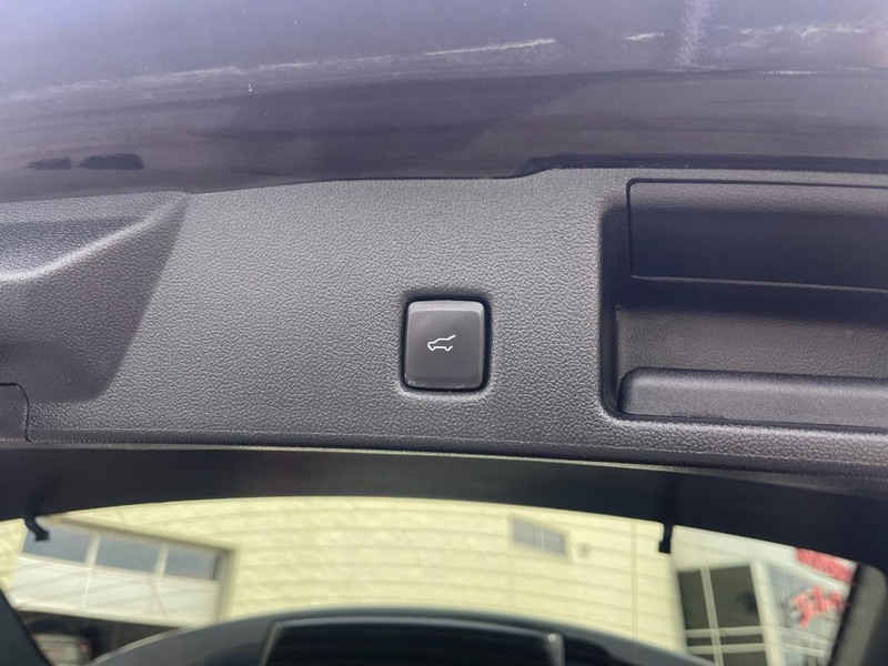 Ford Escape Vehicle Image 13