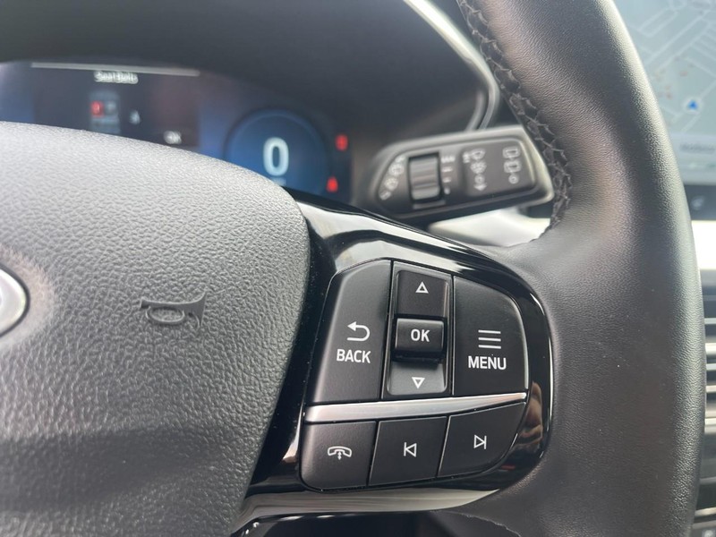 Ford Escape Vehicle Image 23