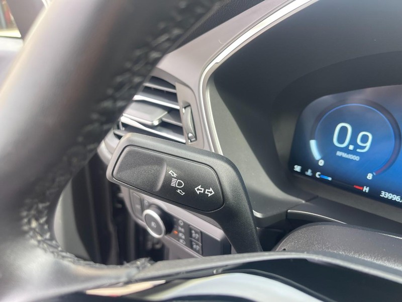 Ford Escape Vehicle Image 25