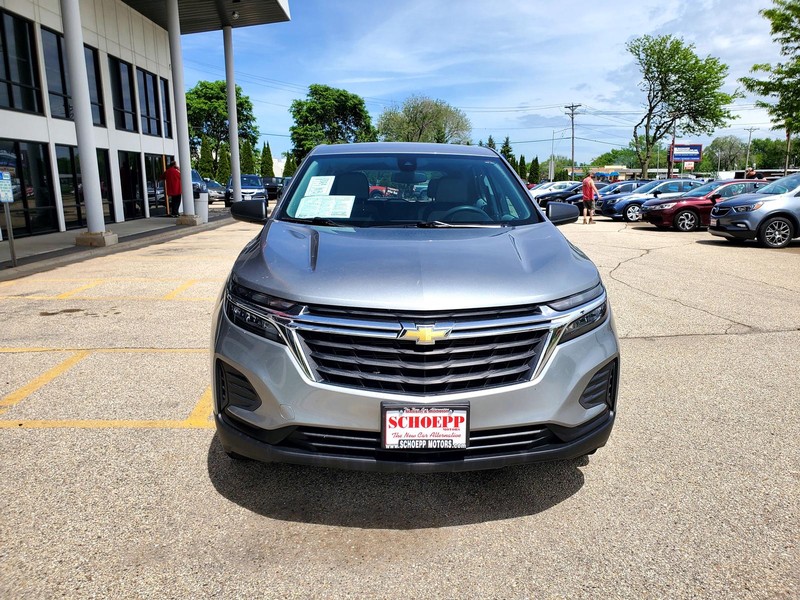 Chevrolet Equinox Vehicle Image 02