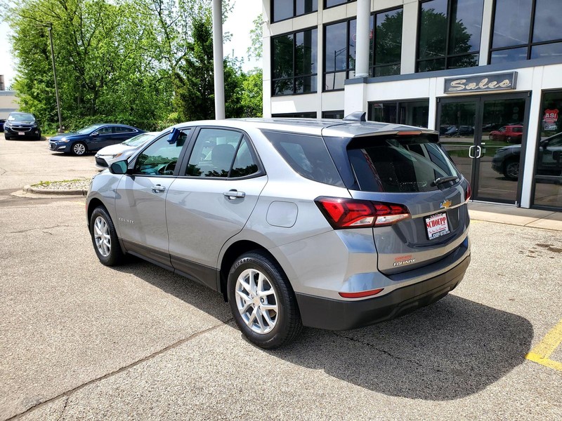 Chevrolet Equinox Vehicle Image 07