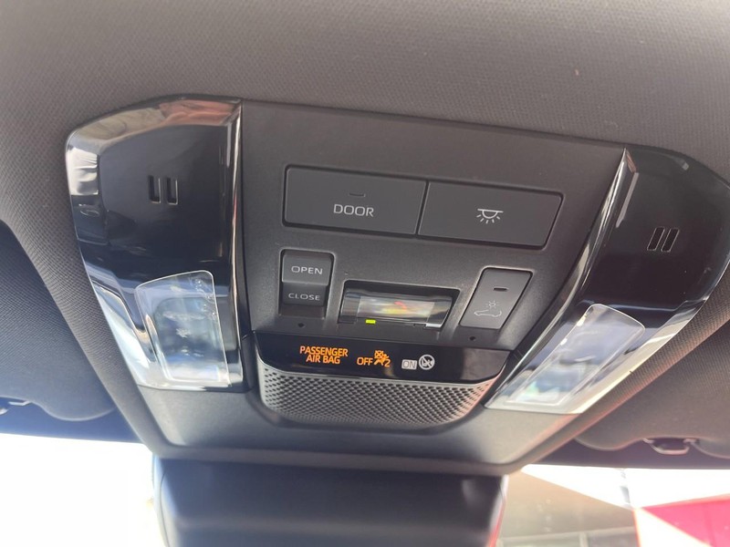 Lexus GX Vehicle Image 41