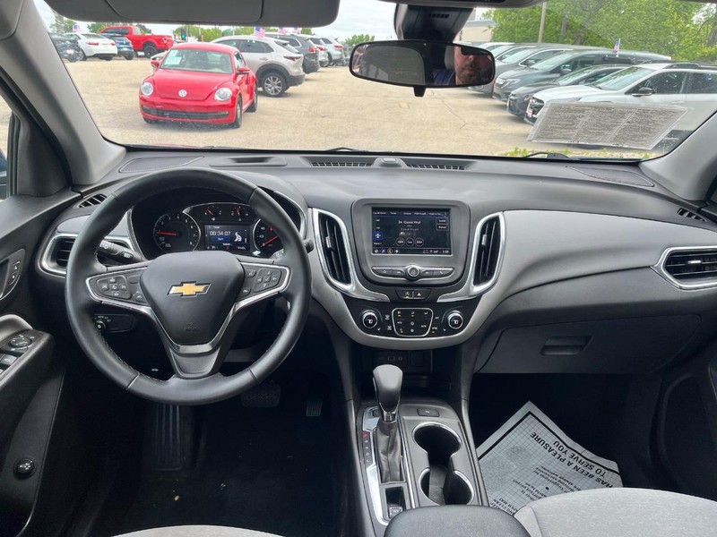 Chevrolet Equinox Vehicle Image 08