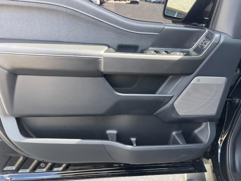 Ford F-150 Vehicle Image 23