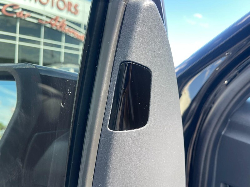 Ford F-150 Vehicle Image 24