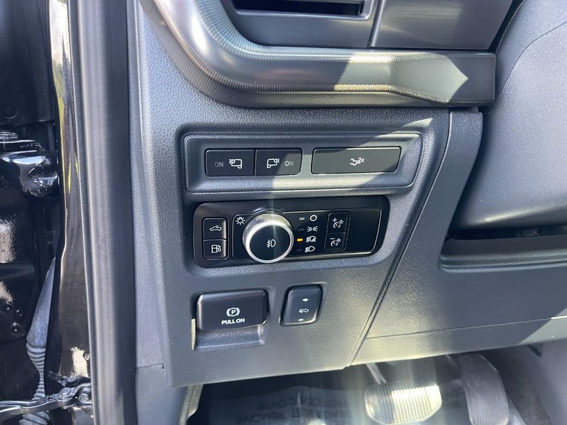 Ford F-150 Vehicle Image 25