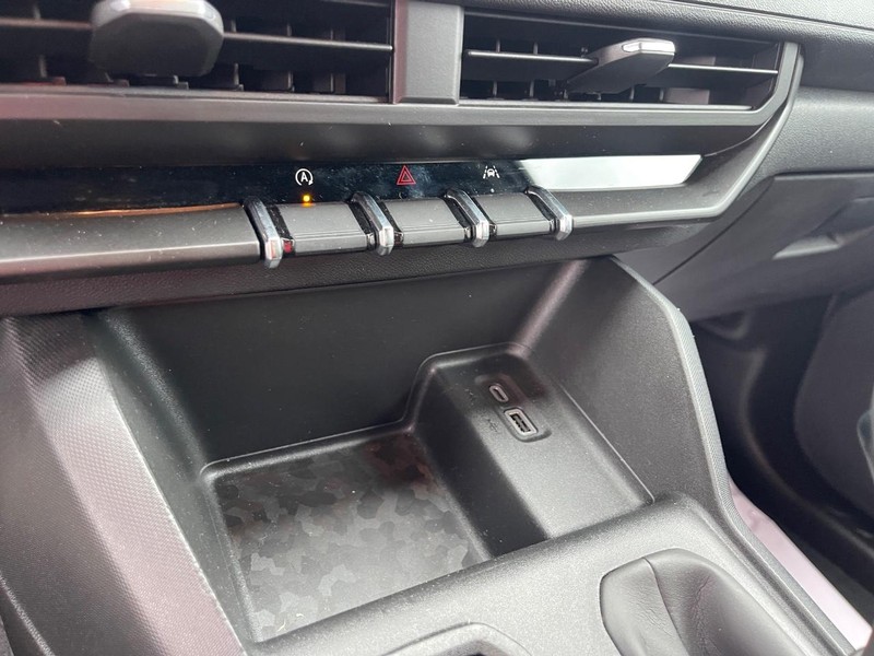 Chevrolet Colorado Vehicle Image 22