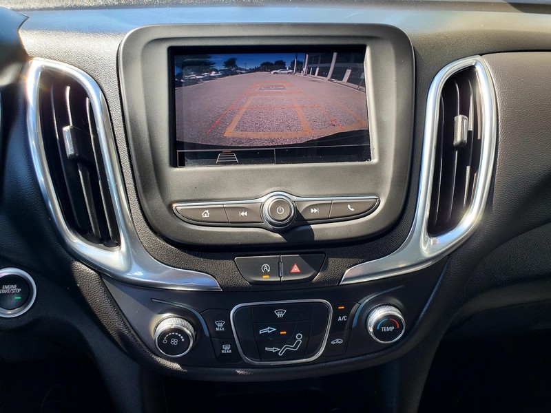 Chevrolet Equinox Vehicle Image 11