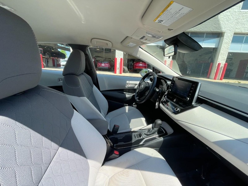 Toyota Corolla Vehicle Image 06