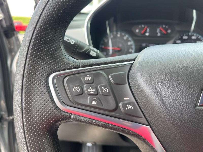 Chevrolet Equinox Vehicle Image 20