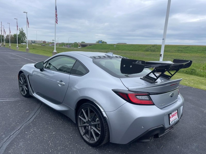 Subaru BRZ Vehicle Image 04
