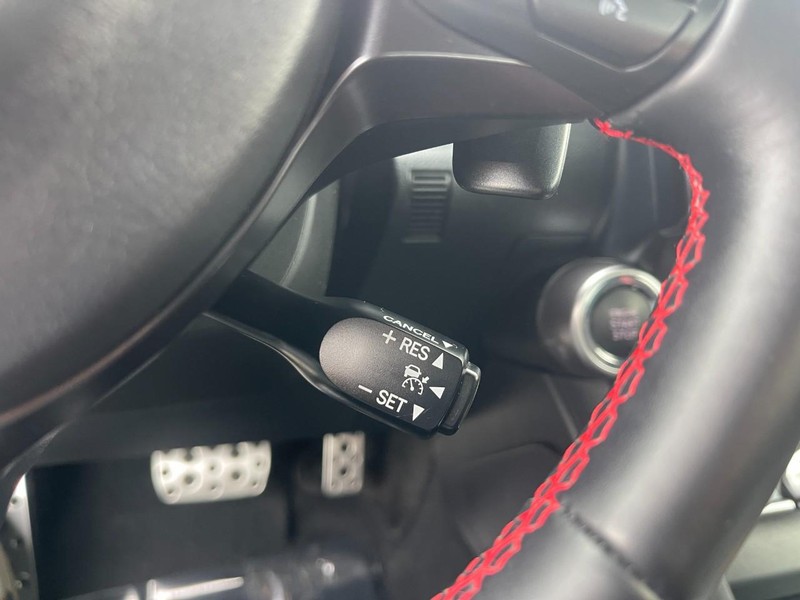 Subaru BRZ Vehicle Image 19