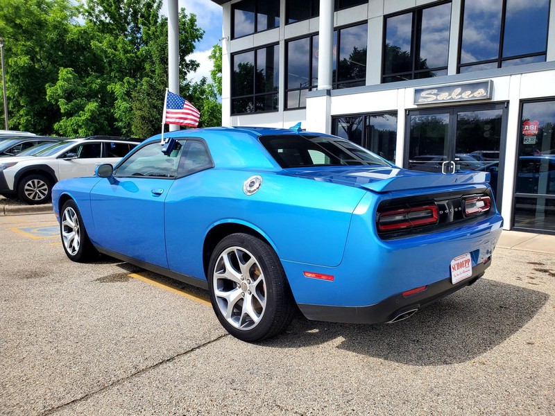 Dodge Challenger Vehicle Image 07