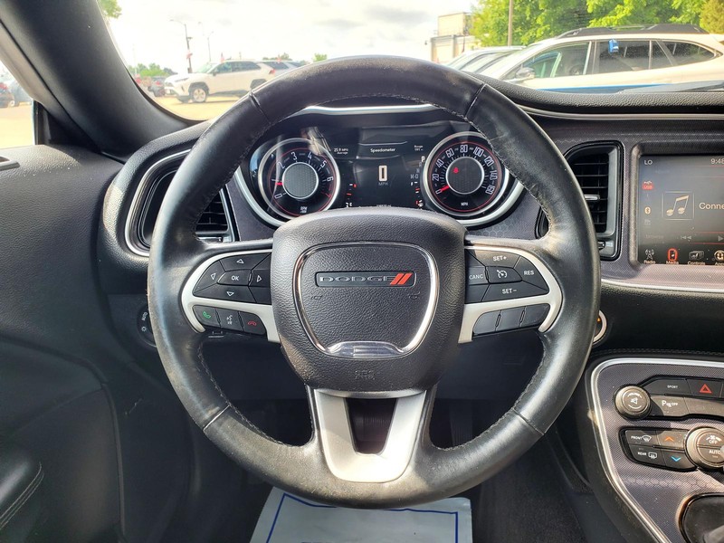 Dodge Challenger Vehicle Image 09