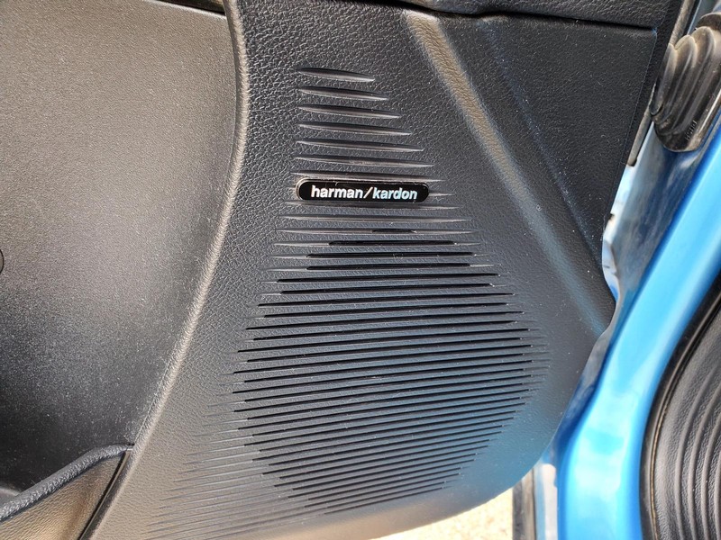 Dodge Challenger Vehicle Image 18