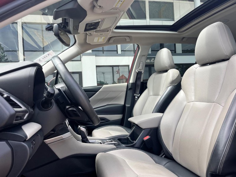 Subaru Forester Vehicle Image 11