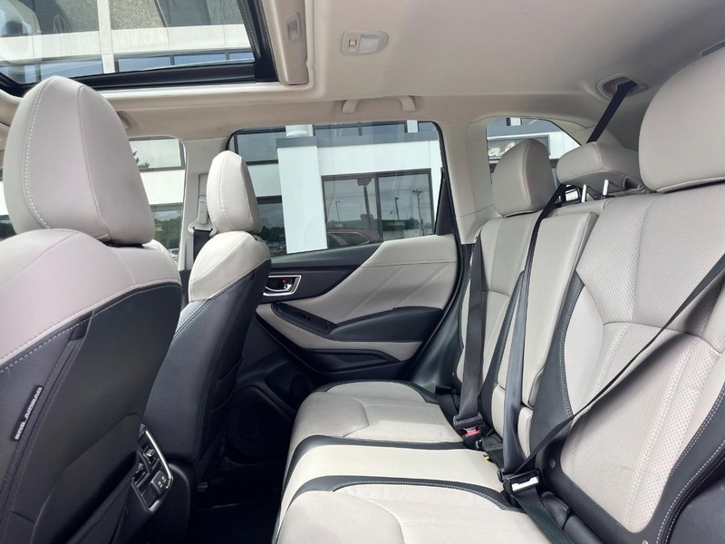 Subaru Forester Vehicle Image 15